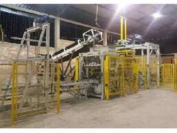 USED ​​Automatic vibropressing line Poyatos Prima L (Spain). Not in use