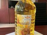 Golden sunflower oil with balanced fatty acids ideal for health focused cooking and nutrit - photo 2