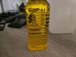 Refined and unrefined sunflower oil for sale – bulk and packaging