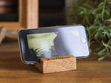 Smartphone wood stand made of oak or alder - фото 2